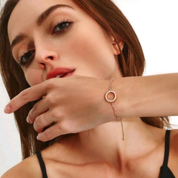 NEW! Eternity love bracelet - Picture 6 of 11